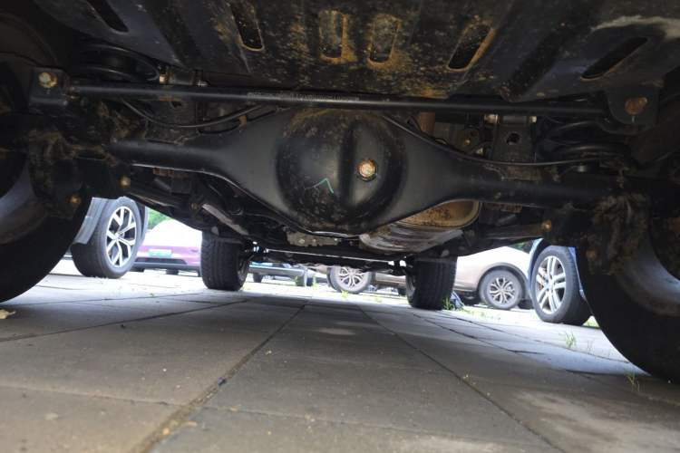 Used BAIC Off-Road BJ40 2022 2.0T Automatic Four-Wheel Drive Ring of the Tower Champion Edition Chassis Rear