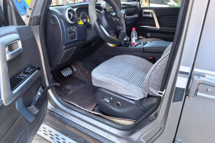 Used BAIC Off-Road BJ40 2022 2.0T Automatic Four-Wheel Drive Ring of the Tower Champion Edition Driver Seat