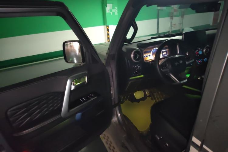 Used BAIC Off-Road BJ40 2022 2.0T Automatic Four-Wheel Drive Ring of the Tower Champion Edition Driver Seat