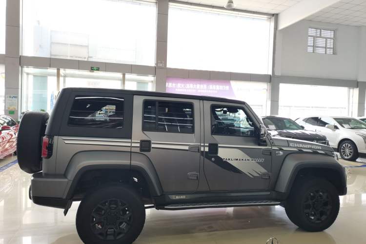 Used BAIC Off-Road BJ40 2022 2.0T Automatic Four-Wheel Drive Ring of the Tower Champion Edition Exterior 2