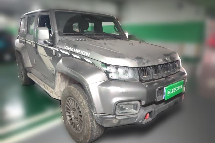 Used BAIC Off-Road BJ40 2022 2.0T Automatic Four-Wheel Drive Ring of the Tower Champion Edition Front Right 45 Deg