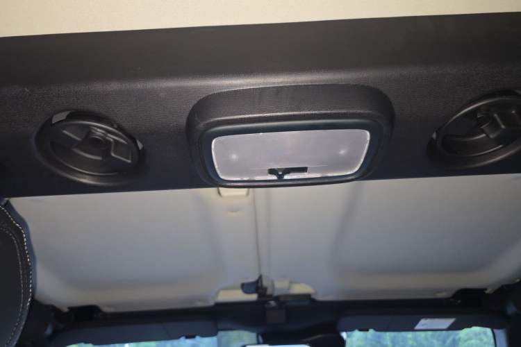 Used BAIC Off-Road BJ40 2022 2.0T Automatic Four-Wheel Drive Ring of the Tower Champion Edition Headliner