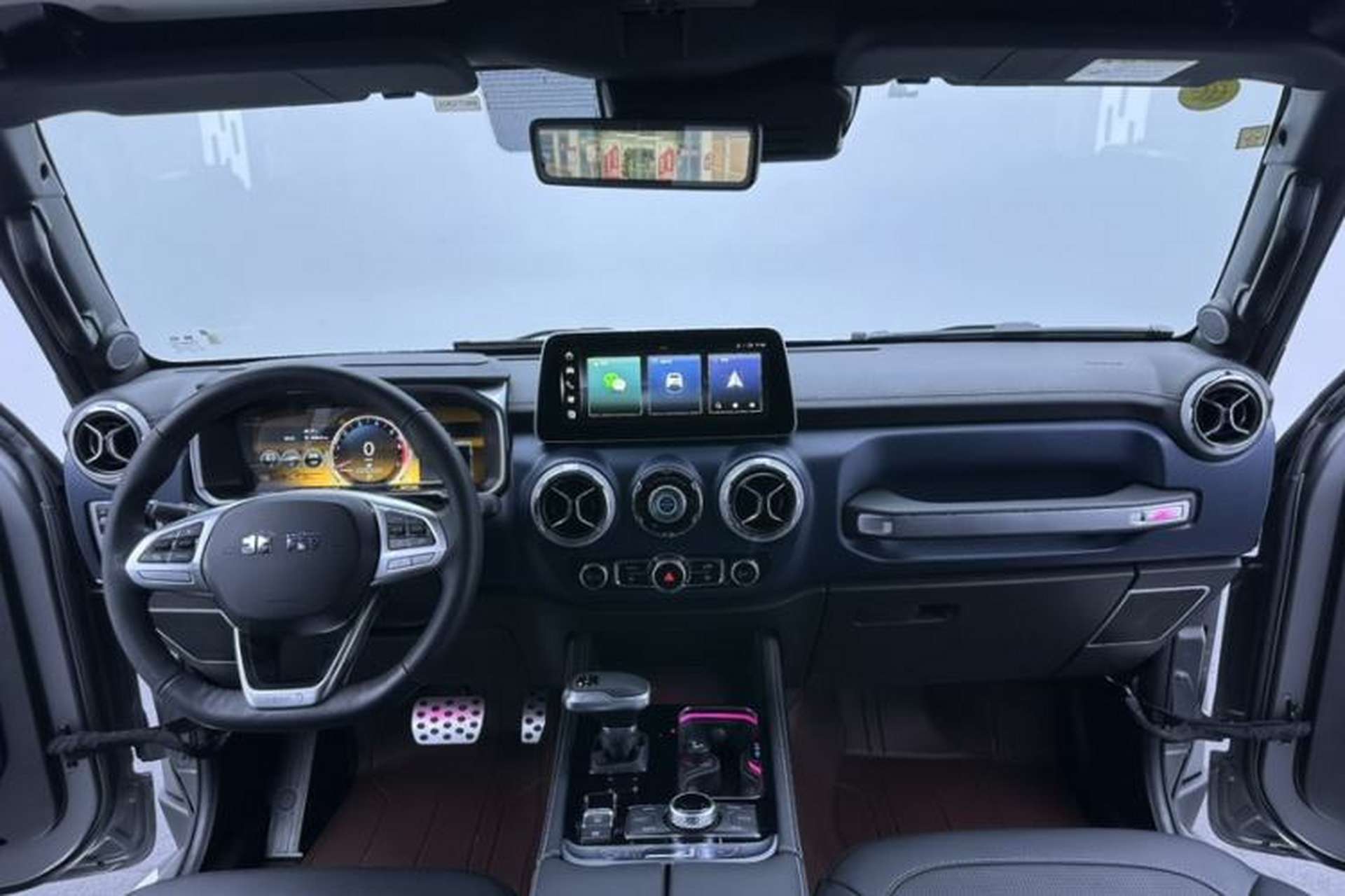 Used BAIC Off-Road BJ40 2022 2.0T Automatic Four-Wheel Drive Ring of the Tower Champion Edition Interior 2