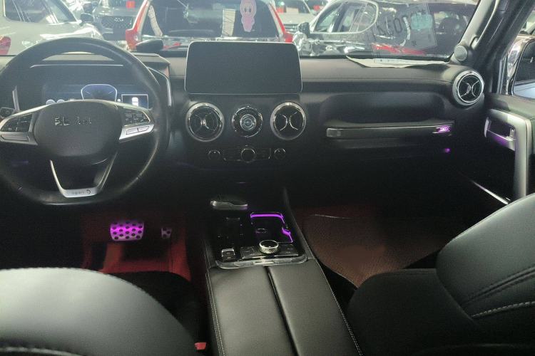 Used BAIC Off-Road BJ40 2022 2.0T Automatic Four-Wheel Drive Ring of the Tower Champion Edition Interior 3