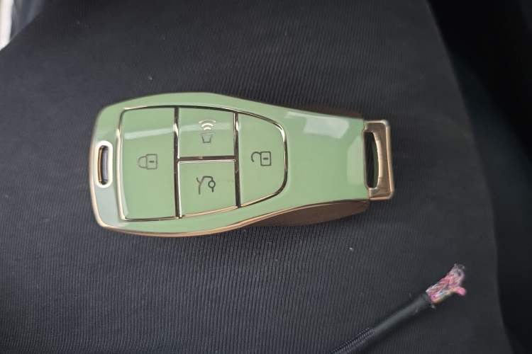 Used BAIC Off-Road BJ40 2022 2.0T Automatic Four-Wheel Drive Ring of the Tower Champion Edition Vehicle Key