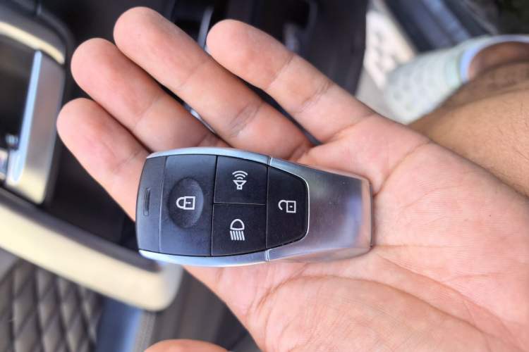 Used BAIC Off-Road BJ40 2022 2.0T Automatic Four-Wheel Drive Ring of the Tower Champion Edition Vehicle Key