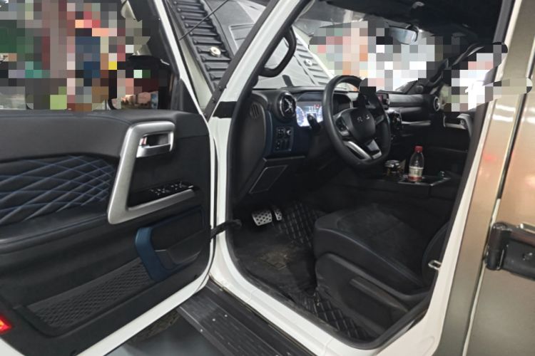 Used BAIC Off-Road BJ40 2022 2.0T Automatic Four-Wheel Drive Business Edition Driver Seat