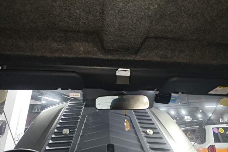 Used BAIC Off-Road BJ40 2022 2.0T Automatic Four-Wheel Drive Business Edition Headliner