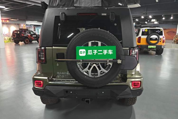Used BAIC Off-Road BJ40 2022 2.0T Automatic Four-Wheel Drive Business Edition Rear
