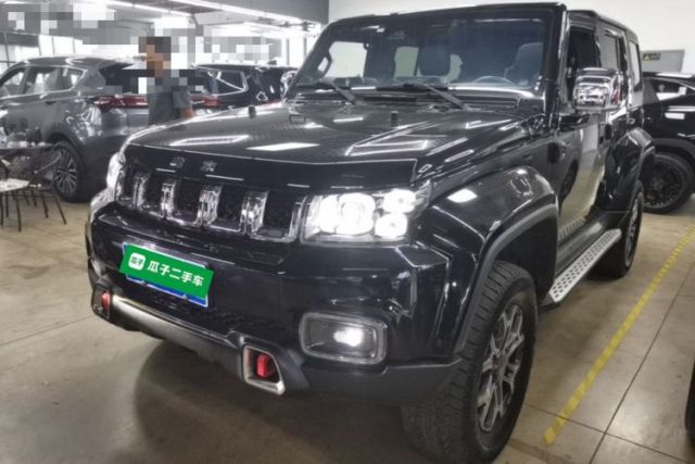 Used BAIC Off-Road BJ40 2023 2.0T Automatic Four-Wheel Drive Urban Hunter Edition Chivalrous Type