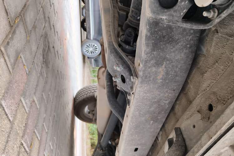 Used BAIC Off-Road BJ40 2023 2.0T Automatic Four-Wheel Drive Urban Hunter Edition Chivalrous Type Chassis Front Left