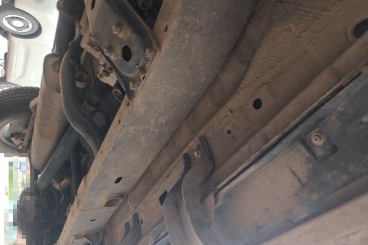 Used BAIC Off-Road BJ40 2023 2.0T Automatic Four-Wheel Drive Urban Hunter Edition Chivalrous Type Chassis Front Left