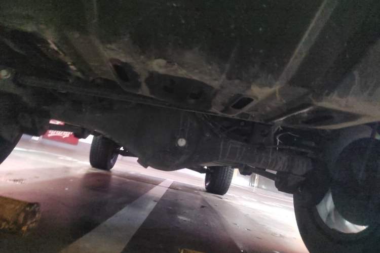 Used BAIC Off-Road BJ40 2023 2.0T Automatic Four-Wheel Drive Urban Hunter Edition Chivalrous Type Chassis Rear