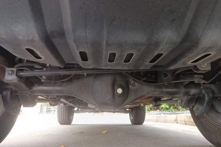 Used BAIC Off-Road BJ40 2023 2.0T Automatic Four-Wheel Drive Urban Hunter Edition Chivalrous Type Chassis Rear