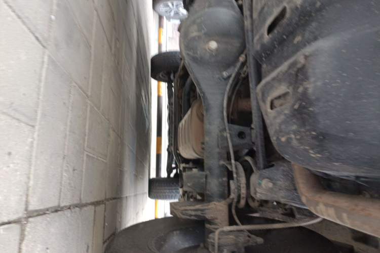 Used BAIC Off-Road BJ40 2023 2.0T Automatic Four-Wheel Drive Urban Hunter Edition Chivalrous Type Chassis Rear