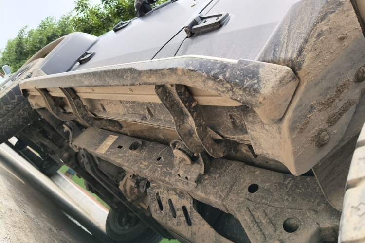 Used BAIC Off-Road BJ40 2023 2.0D Automatic Four-Wheel Drive Blade Hero Edition Adventurer Type Chassis Rear Left