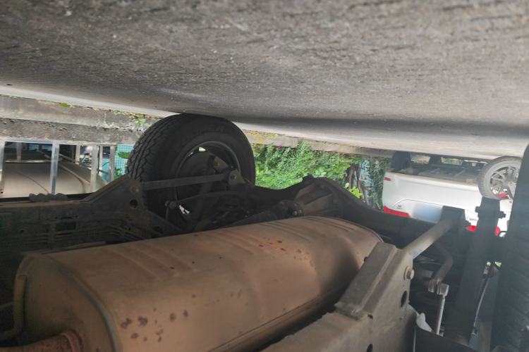Used BAIC Off-Road BJ40 2023 2.0T Automatic Four-Wheel Drive Urban Hunter Edition Chivalrous Type Chassis Rear Right
