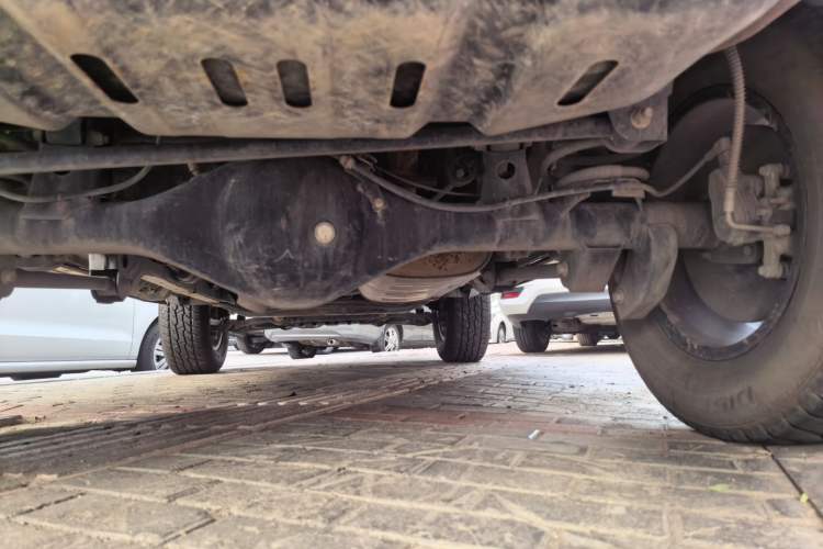 Used BAIC Off-Road BJ40 2023 2.0T Automatic Four-Wheel Drive Urban Hunter Edition Chivalrous Type Chassis Rear
