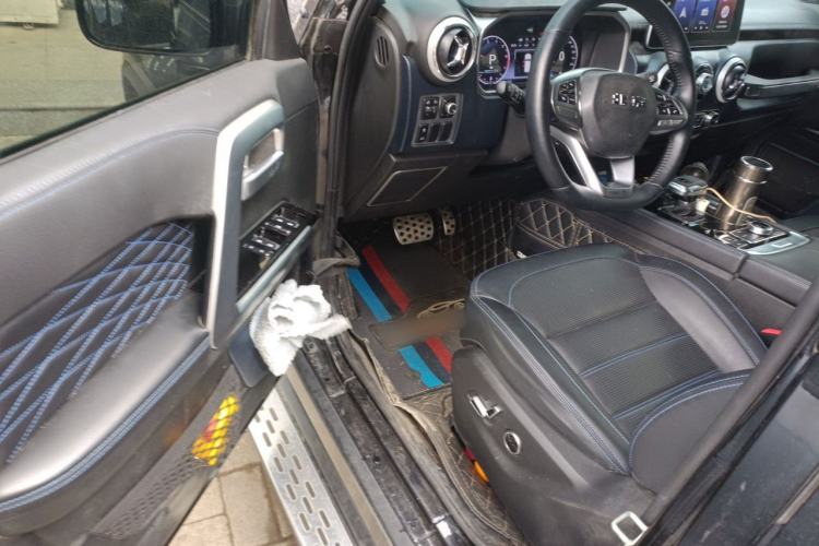 Used BAIC Off-Road BJ40 2023 2.0T Automatic Four-Wheel Drive Urban Hunter Edition Chivalrous Type Driver Seat