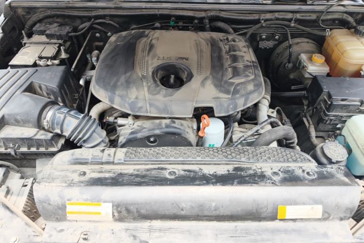 Used BAIC Off-Road BJ40 2023 2.0T Automatic Four-Wheel Drive Urban Hunter Edition Chivalrous Type Engine Bay