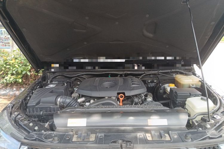 Used BAIC Off-Road BJ40 2023 2.0T Automatic Four-Wheel Drive Urban Hunter Edition Chivalrous Type Engine Bay