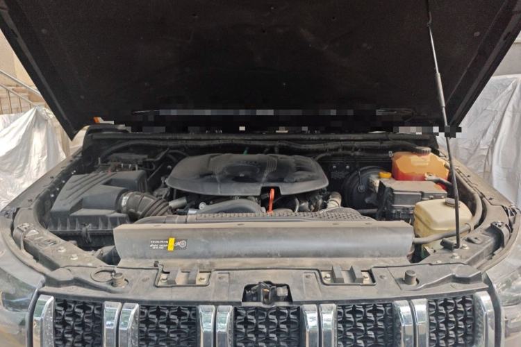 Used BAIC Off-Road BJ40 2023 2.0T Automatic Four-Wheel Drive Urban Hunter Edition Chivalrous Type Engine Bay