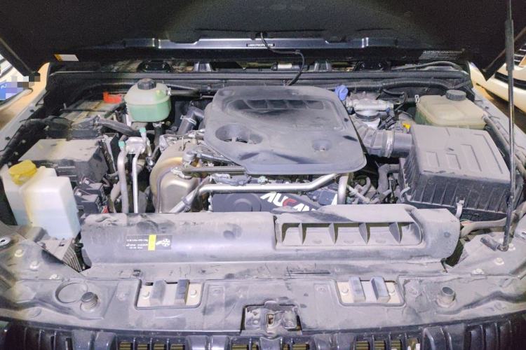 Used BAIC Off-Road BJ40 2023 2.0D Automatic Four-Wheel Drive Blade Hero Edition Adventurer Type Engine Bay