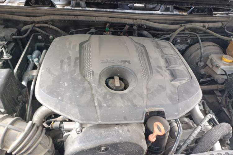 Used BAIC Off-Road BJ40 2023 2.0T Automatic Four-Wheel Drive Urban Hunter Edition Chivalrous Type Engine Bay