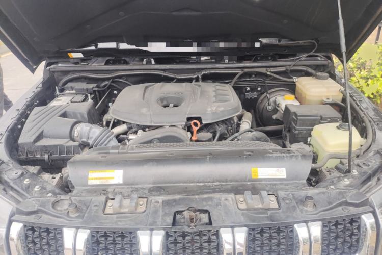 Used BAIC Off-Road BJ40 2023 2.0T Automatic Four-Wheel Drive Urban Hunter Edition Chivalrous Type Engine Bay