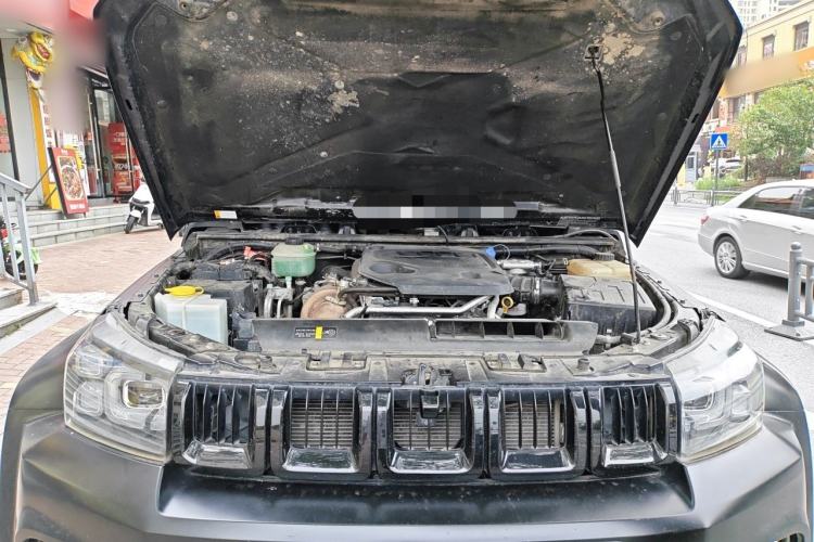 Used BAIC Off-Road BJ40 2023 2.0D Automatic Four-Wheel Drive Blade Hero Edition Adventurer Type Engine Bay