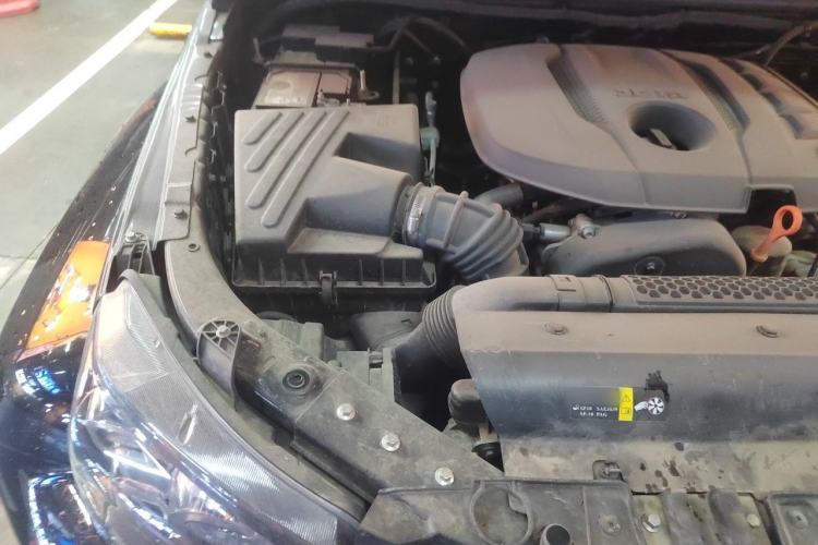 Used BAIC Off-Road BJ40 2023 2.0T Automatic Four-Wheel Drive Urban Hunter Edition Chivalrous Type Engine Bay Right