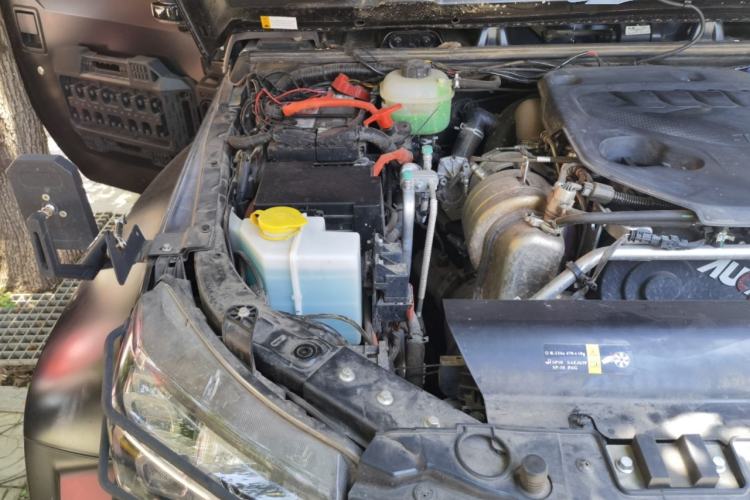 Used BAIC Off-Road BJ40 2023 2.0D Automatic Four-Wheel Drive Blade Hero Edition Adventurer Type Engine Bay Right