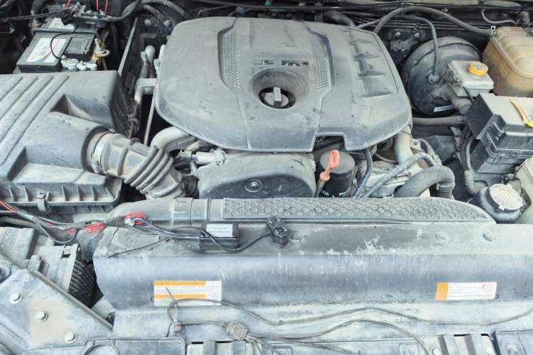 Used BAIC Off-Road BJ40 2023 2.0T Automatic Four-Wheel Drive Urban Hunter Edition Chivalrous Type Engine Bay