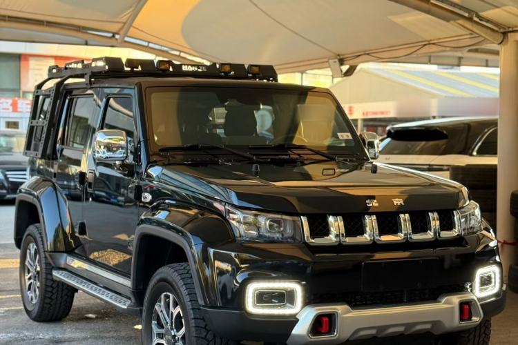 Used BAIC Off-Road BJ40 2023 2.0T Automatic Four-Wheel Drive Urban Hunter Edition Chivalrous Type Exterior 1