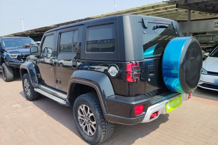 Used BAIC Off-Road BJ40 2023 2.0T Automatic Four-Wheel Drive Urban Hunter Edition Chivalrous Type Exterior 2