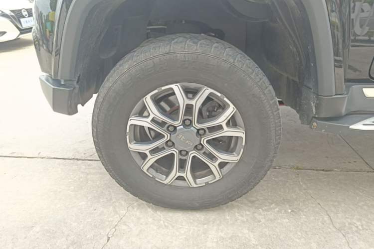 Used BAIC Off-Road BJ40 2023 2.0T Automatic Four-Wheel Drive Urban Hunter Edition Prestige Version Exterior 2