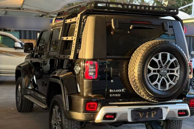 Used BAIC Off-Road BJ40 2023 2.0T Automatic Four-Wheel Drive Urban Hunter Edition Chivalrous Type Exterior 4