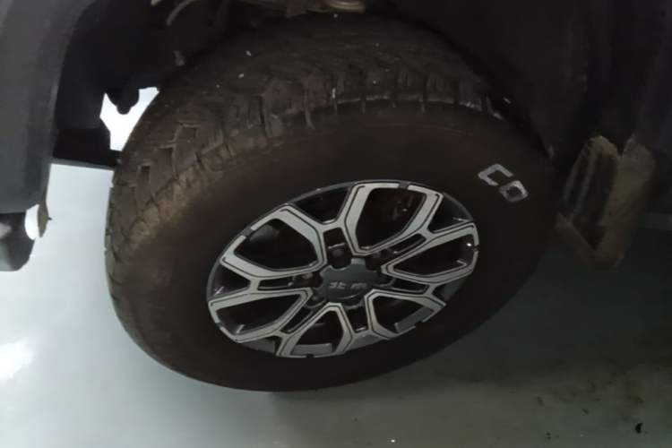 Used BAIC Off-Road BJ40 2023 2.0T Automatic Four-Wheel Drive Urban Hunter Edition Chivalrous Type Exterior 4