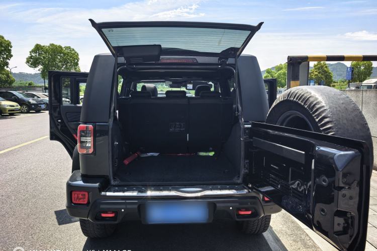 Used BAIC Off-Road BJ40 2023 2.0T Automatic Four-Wheel Drive Urban Hunter Edition Chivalrous Type Exterior 6