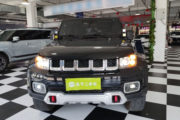 Used BAIC Off-Road BJ40 2023 2.0T Automatic Four-Wheel Drive Urban Hunter Edition Chivalrous Type Front