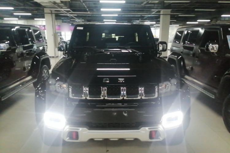 Used BAIC Off-Road BJ40 2023 2.0T Automatic Four-Wheel Drive Urban Hunter Edition Chivalrous Type Front