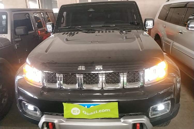 Used BAIC Off-Road BJ40 2023 2.0T Automatic Four-Wheel Drive Urban Hunter Edition Chivalrous Type Front