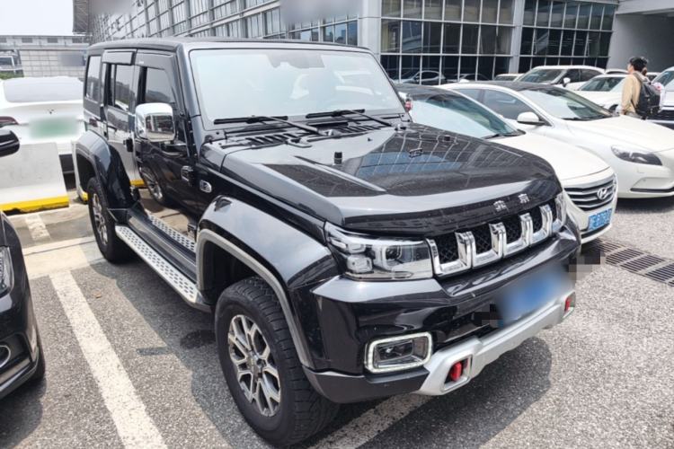 Used BAIC Off-Road BJ40 2023 2.0T Automatic Four-Wheel Drive Urban Hunter Edition Chivalrous Type Front Right 45 Deg