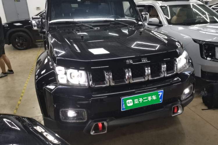 Used BAIC Off-Road BJ40 2023 2.0T Automatic Four-Wheel Drive Urban Hunter Edition Chivalrous Type Front Right 45 Deg