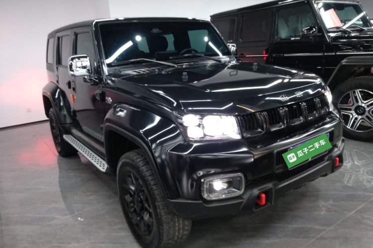 Used BAIC Off-Road BJ40 2023 2.0D Automatic Four-Wheel Drive Blade Hero Edition Adventurer Type Front Right 45 Deg