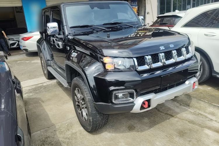Used BAIC Off-Road BJ40 2023 2.0T Automatic Four-Wheel Drive Urban Hunter Edition Chivalrous Type Front Right 45 Deg