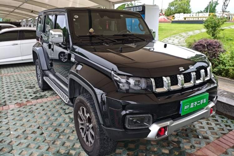 Used BAIC Off-Road BJ40 2023 2.0T Automatic Four-Wheel Drive Urban Hunter Edition Chivalrous Type Front Right 45 Deg