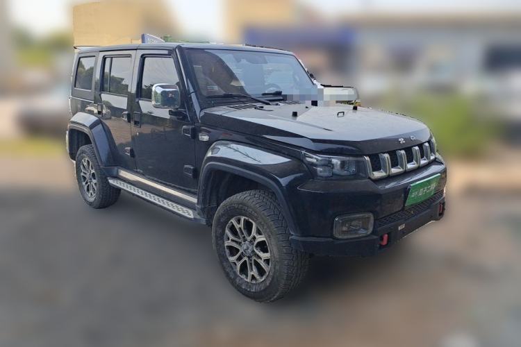 Used BAIC Off-Road BJ40 2023 2.0T Automatic Two-Wheel Drive Urban Hunter Edition Chivalrous Type Front Right 45 Deg