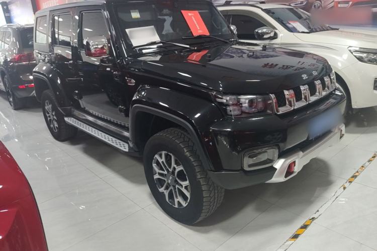 Used BAIC Off-Road BJ40 2023 2.0T Automatic Four-Wheel Drive Urban Hunter Edition Chivalrous Type Front Right 45 Deg