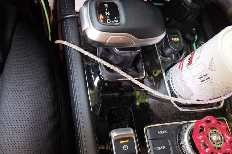 Used BAIC Off-Road BJ40 2023 2.0D Automatic Four-Wheel Drive Blade Hero Edition Adventurer Type Gear Lever